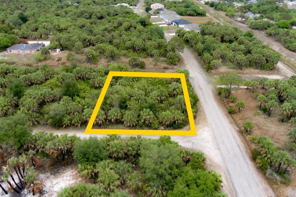 En Venta: $44,900 (0.30 acres)