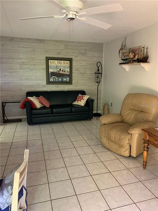 For Rent: $1,800 (1 beds, 1 baths, 470 Square Feet)