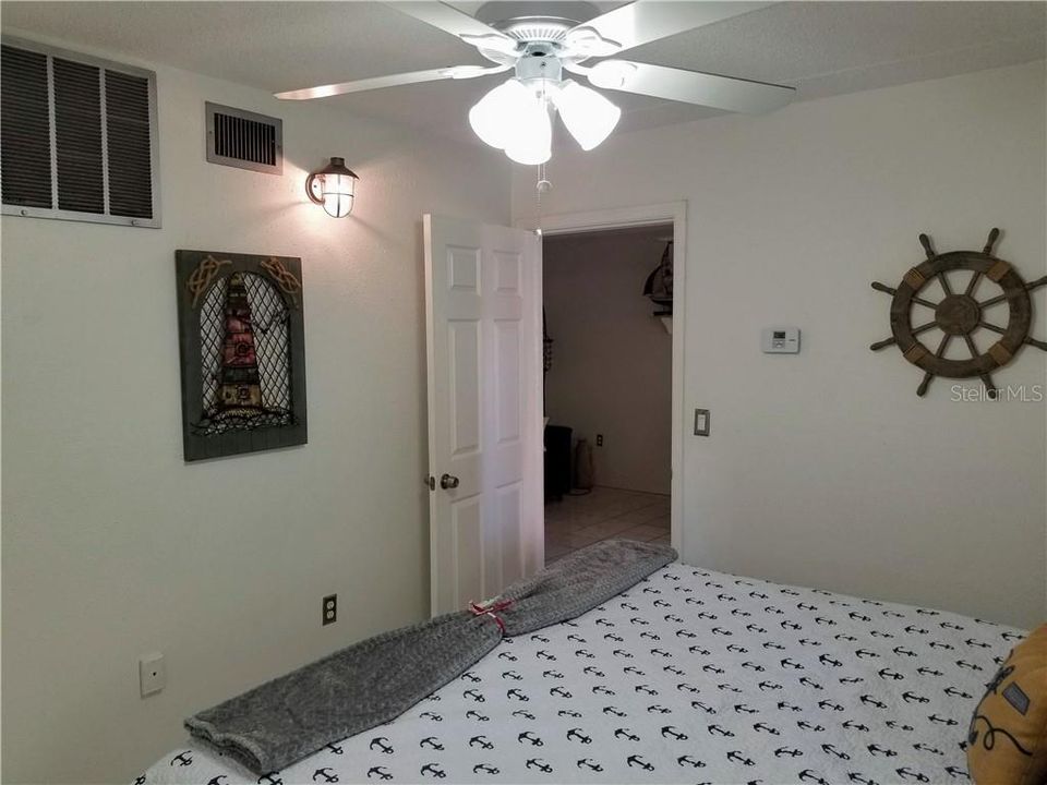 For Rent: $1,800 (1 beds, 1 baths, 470 Square Feet)