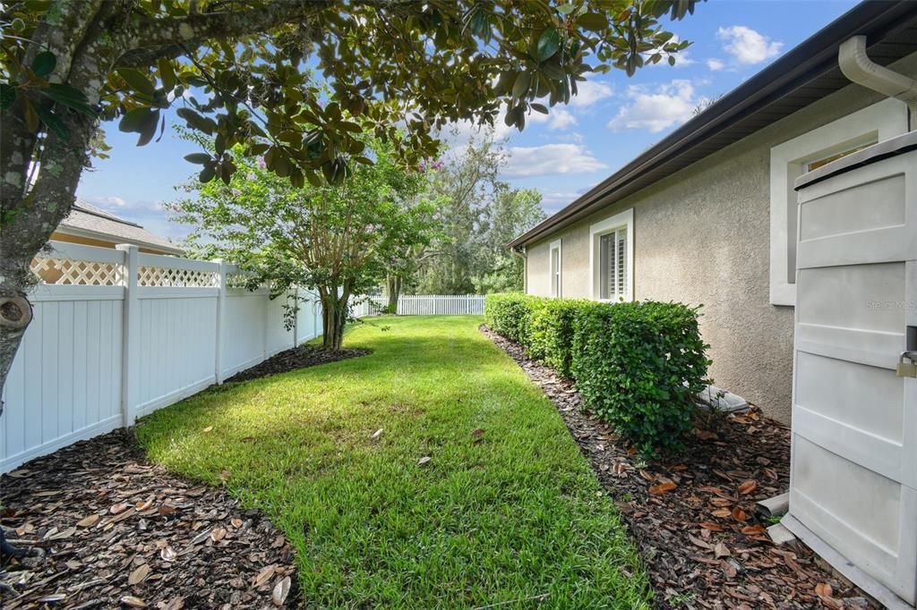 Active With Contract: $810,000 (5 beds, 3 baths, 3075 Square Feet)