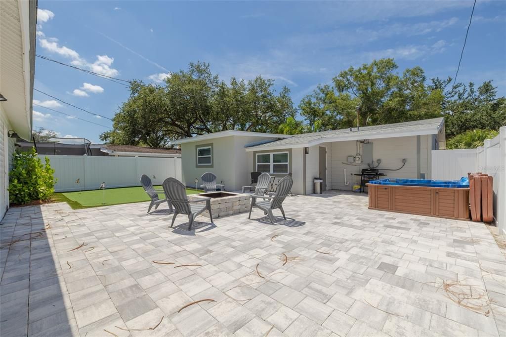 For Sale: $525,000 (4 beds, 3 baths, 1570 Square Feet)