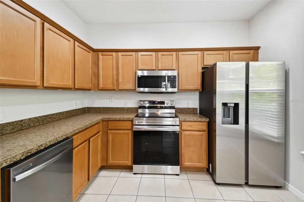 Kitchen with ALL New Appliances