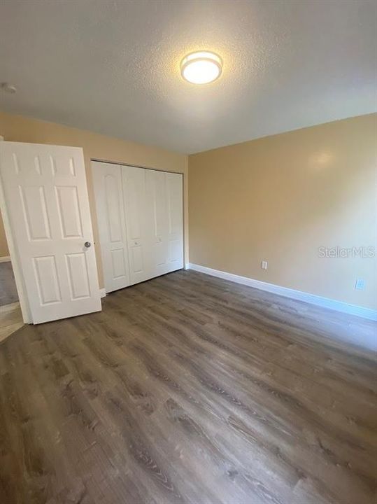 For Rent: $1,600 (2 beds, 1 baths, 806 Square Feet)