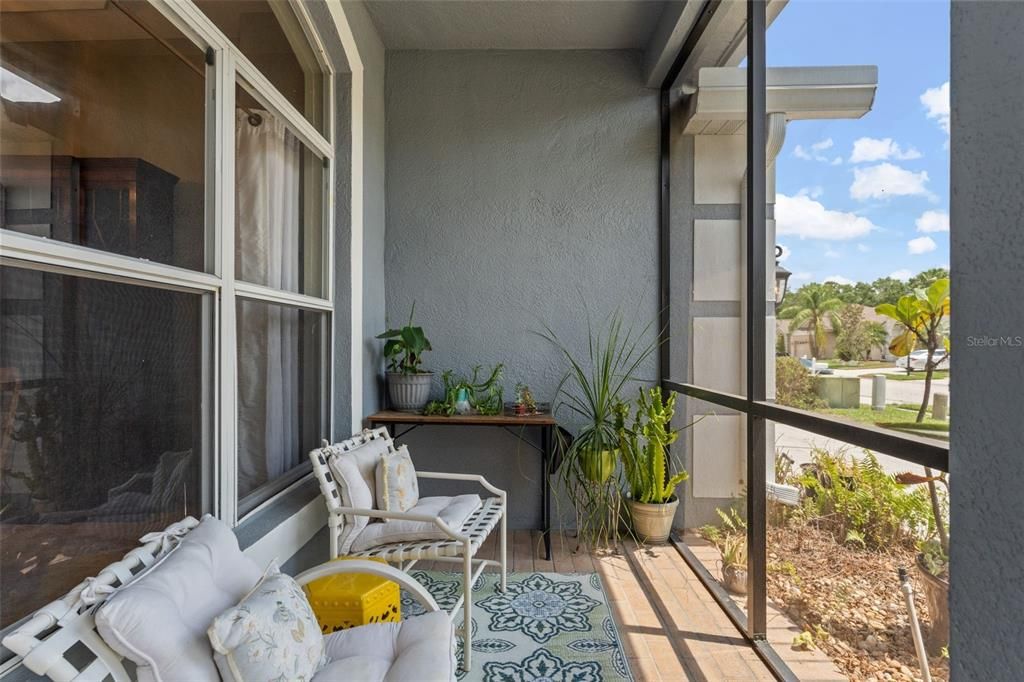 Entry - Screened Porch 2