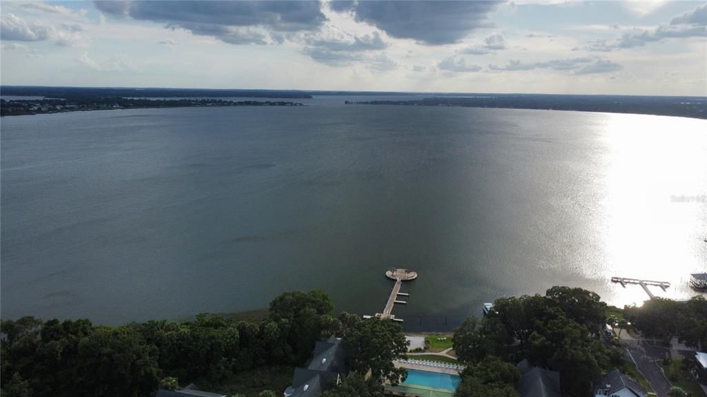 Lake Dora off of Downtown Mount Dora - ONLY A FEW MINUTES AWAY