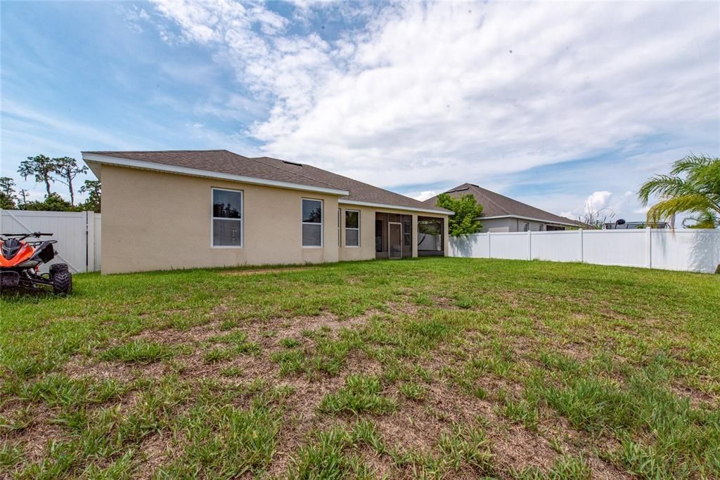 For Sale: $405,000 (3 beds, 2 baths, 2037 Square Feet)