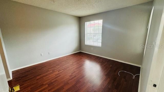 For Rent: $1,350 (1 beds, 1 baths, 540 Square Feet)