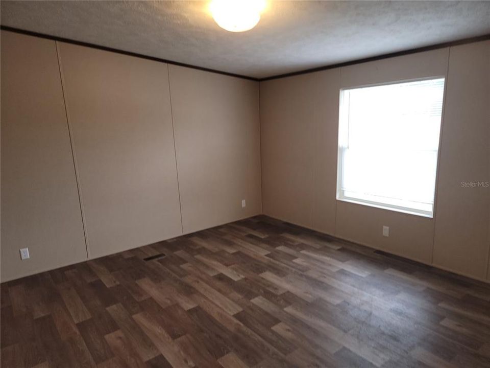 For Rent: $1,700 (3 beds, 2 baths, 1344 Square Feet)