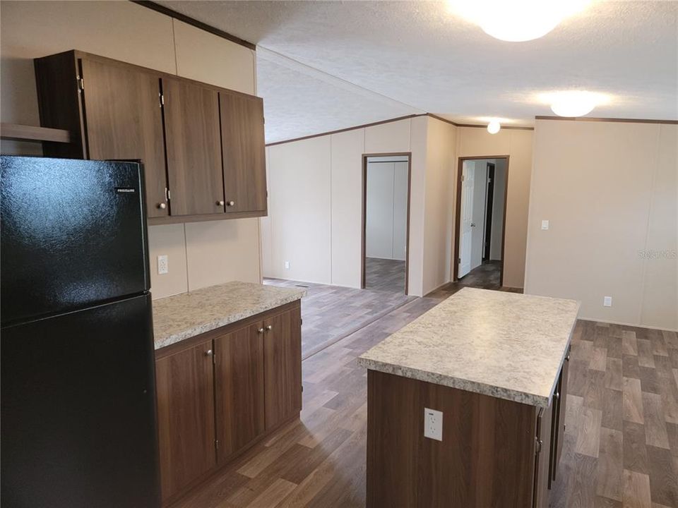 For Rent: $1,700 (3 beds, 2 baths, 1344 Square Feet)