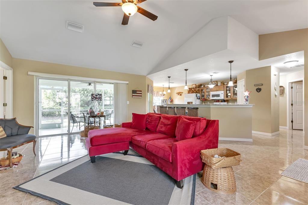 For Sale: $379,900 (3 beds, 2 baths, 1807 Square Feet)