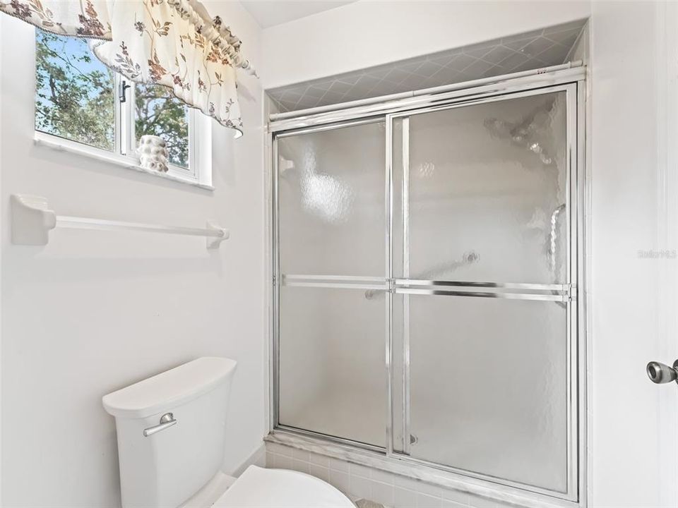 For Sale: $289,000 (2 beds, 2 baths, 1678 Square Feet)