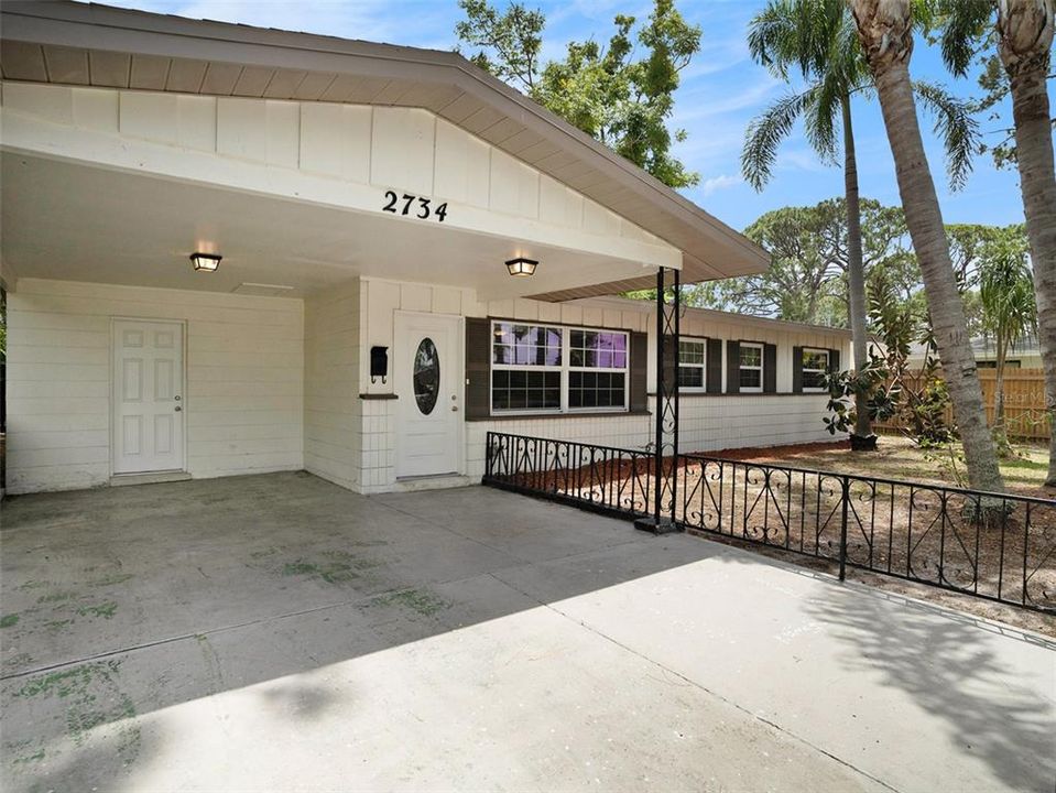 For Sale: $449,900 (4 beds, 2 baths, 1802 Square Feet)