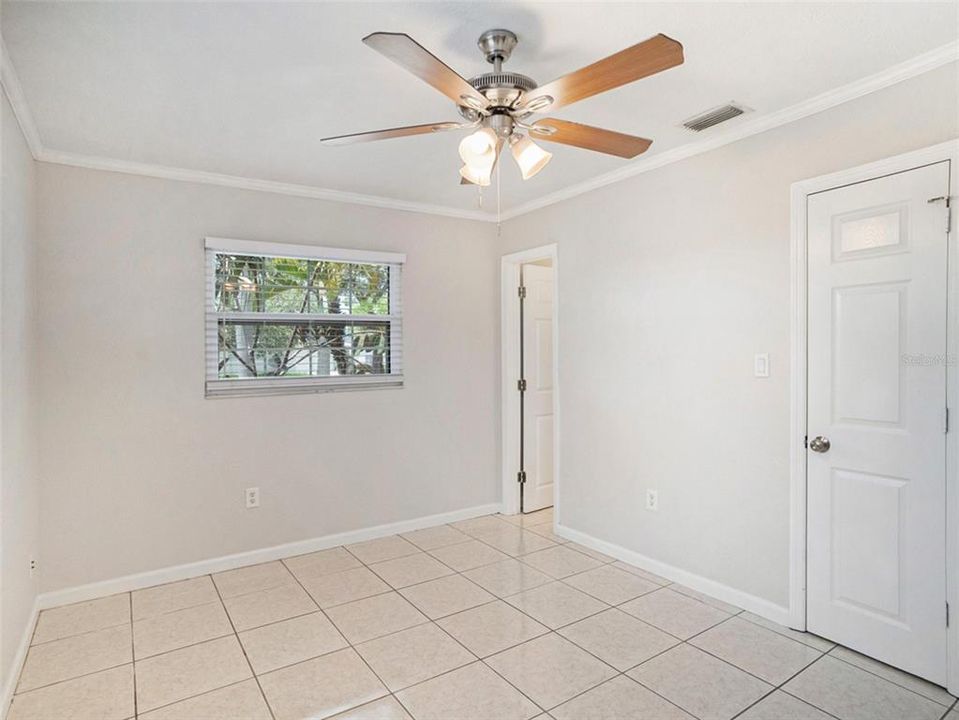 For Sale: $449,900 (4 beds, 2 baths, 1802 Square Feet)