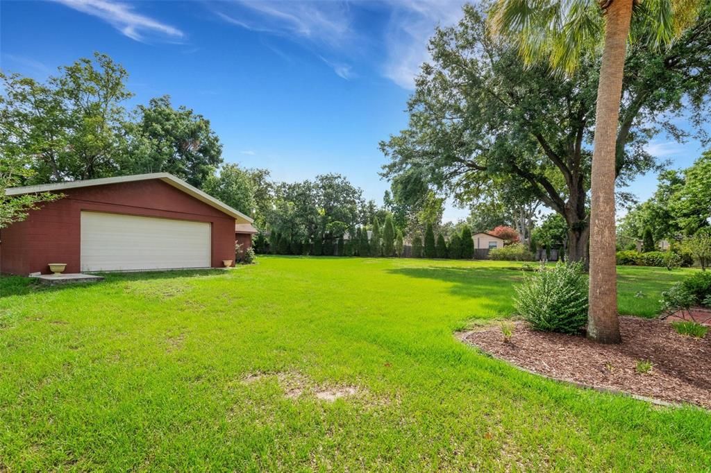 For Sale: $449,000 (3 beds, 2 baths, 1872 Square Feet)