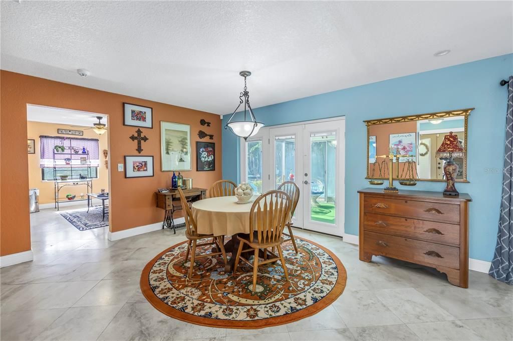 Active With Contract: $595,000 (3 beds, 2 baths, 2000 Square Feet)