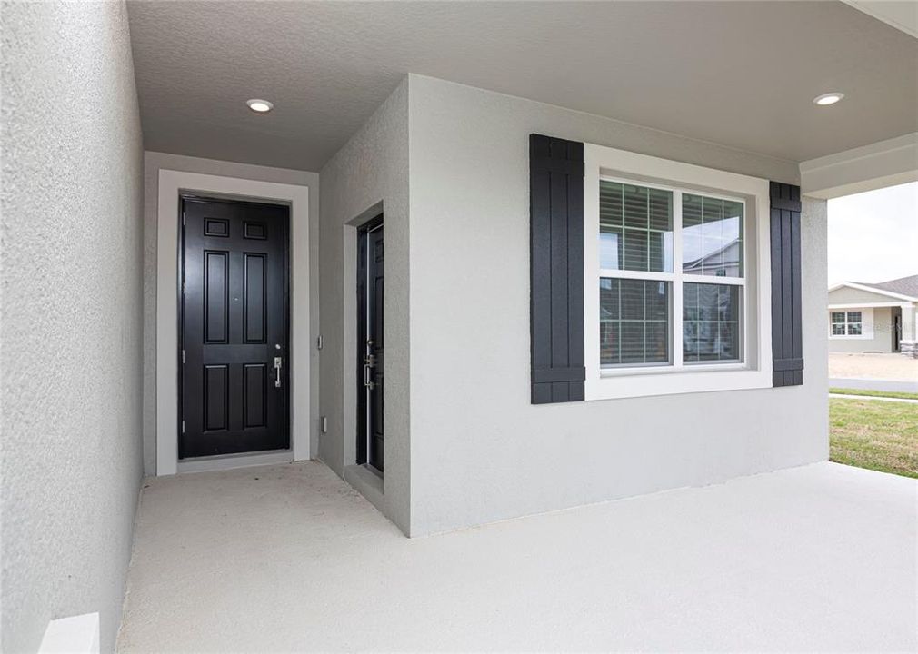 Active With Contract: $2,800 (4 beds, 3 baths, 2109 Square Feet)