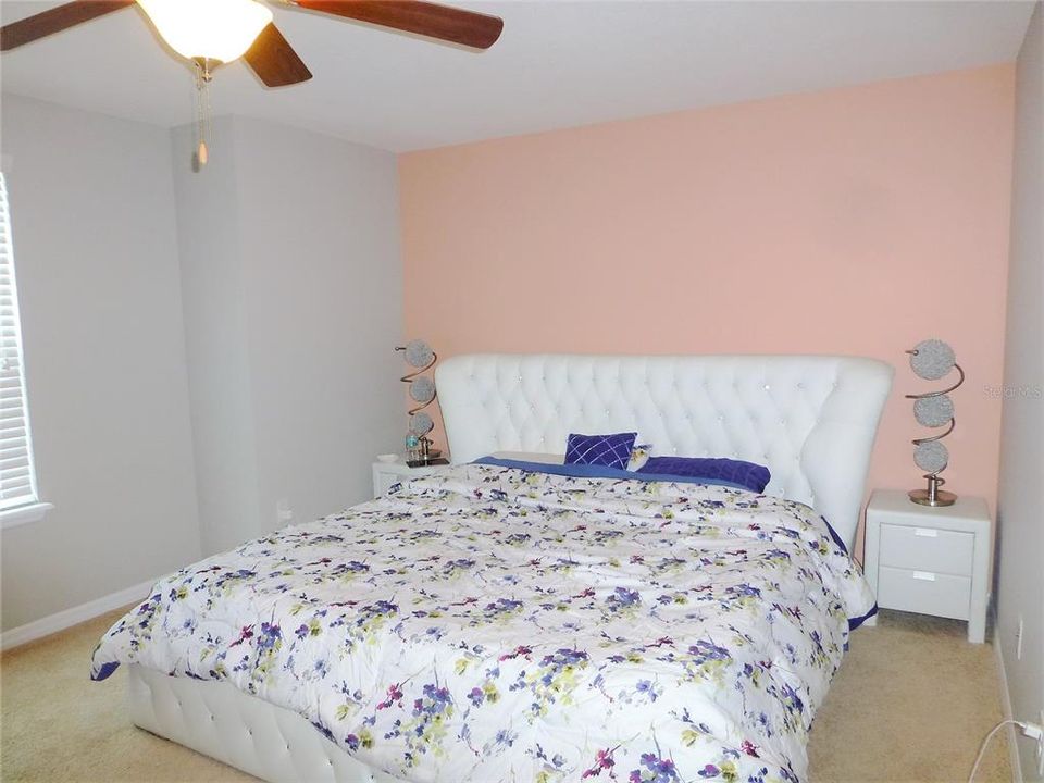 For Rent: $3,000 (3 beds, 2 baths, 1870 Square Feet)