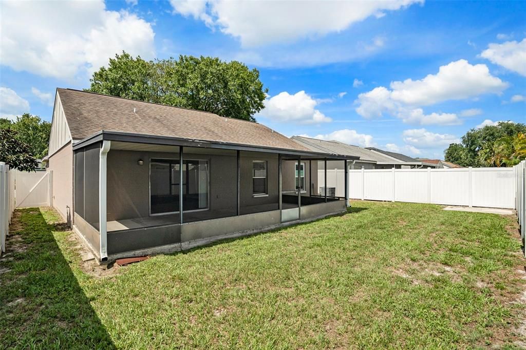 For Sale: $445,000 (4 beds, 2 baths, 1454 Square Feet)