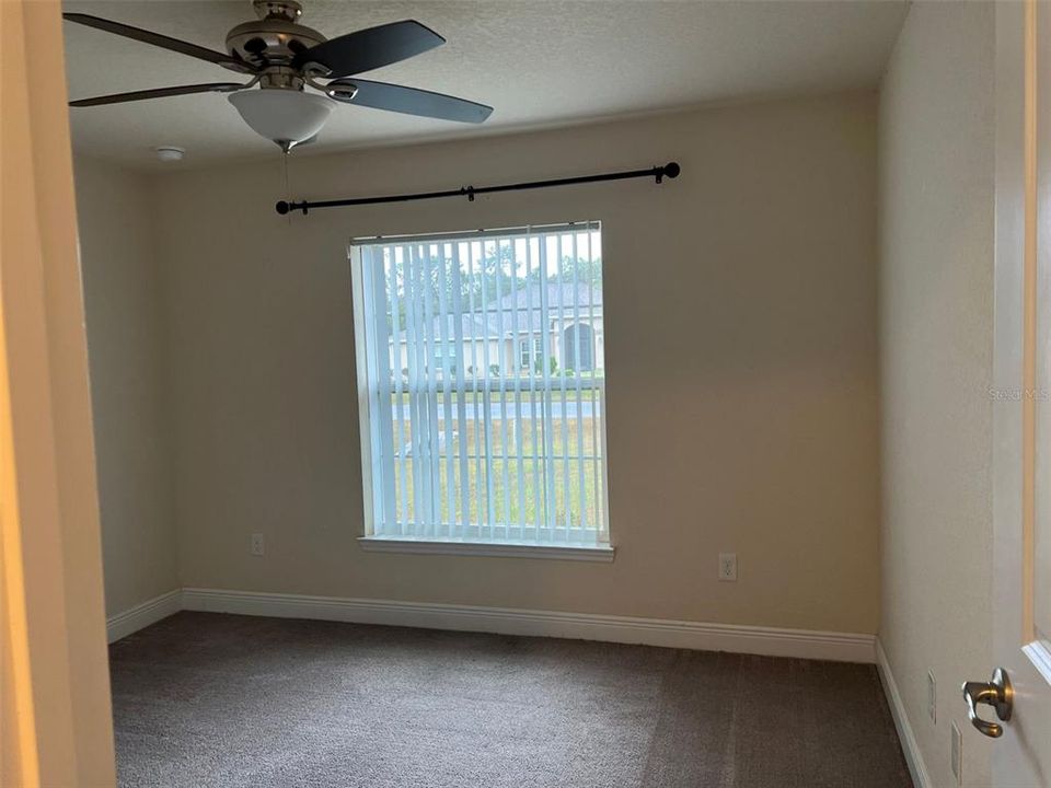 For Rent: $1,950 (4 beds, 2 baths, 1767 Square Feet)