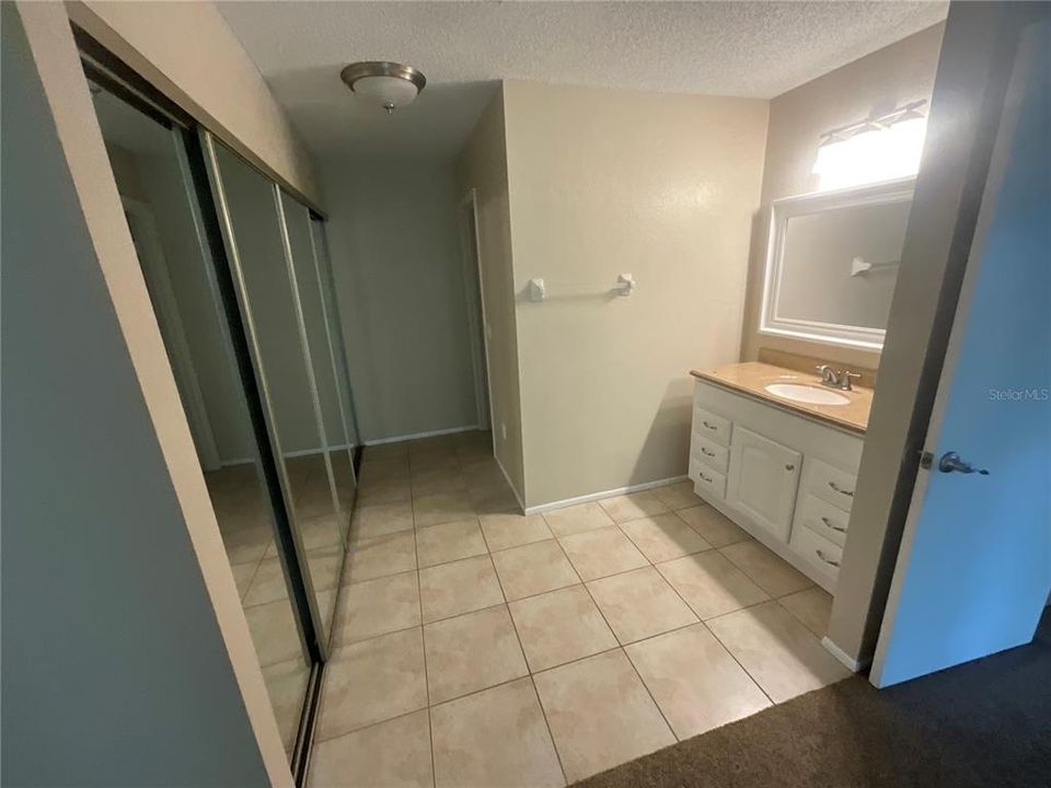 For Rent: $1,575 (2 beds, 2 baths, 1290 Square Feet)