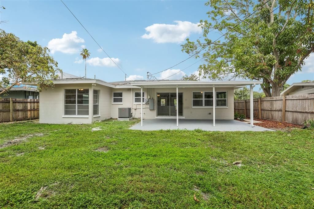 For Sale: $495,000 (3 beds, 2 baths, 1650 Square Feet)