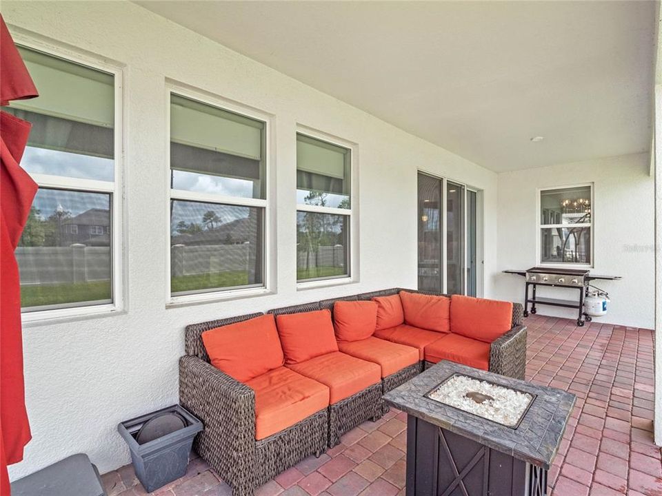 Active With Contract: $790,000 (4 beds, 3 baths, 2651 Square Feet)