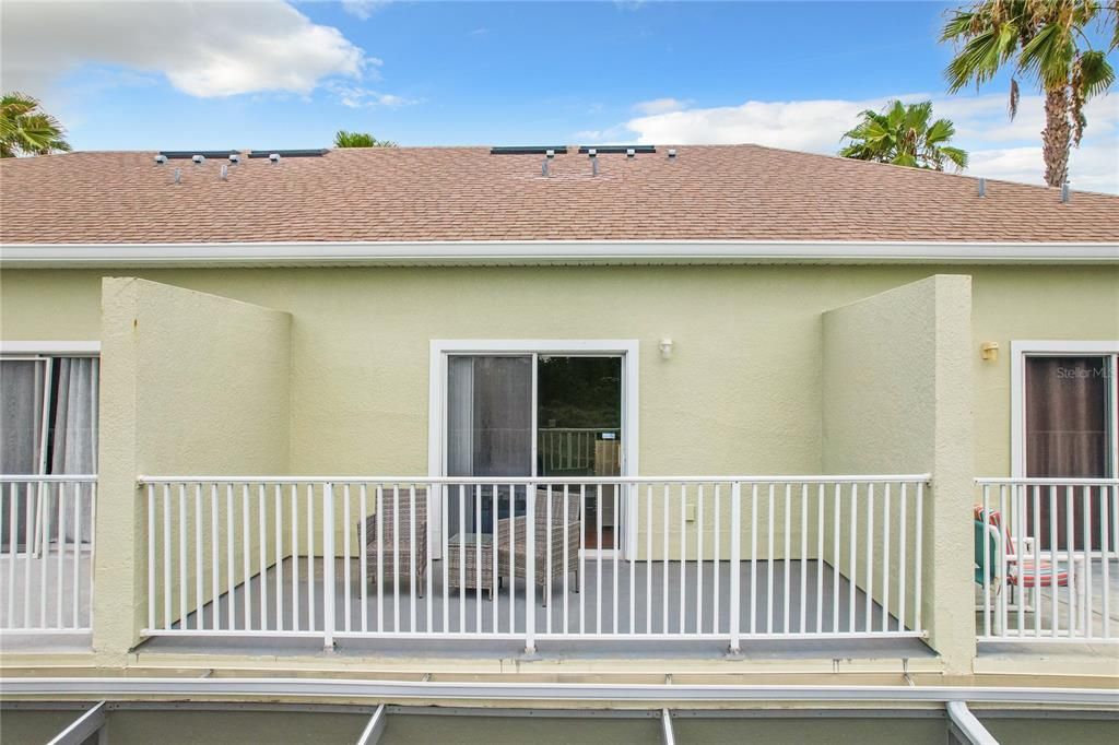 Active With Contract: $325,000 (3 beds, 3 baths, 1494 Square Feet)