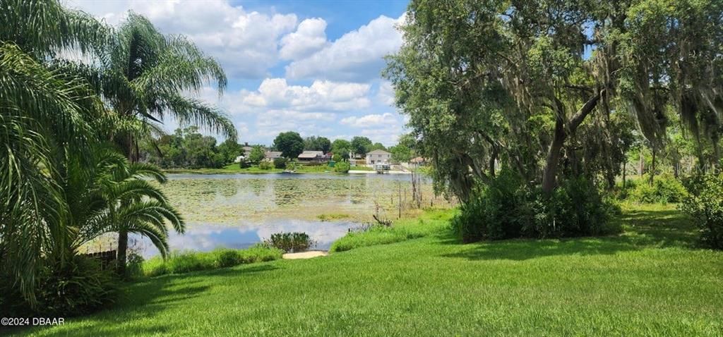 For Sale: $399,900 (3 beds, 2 baths, 1514 Square Feet)