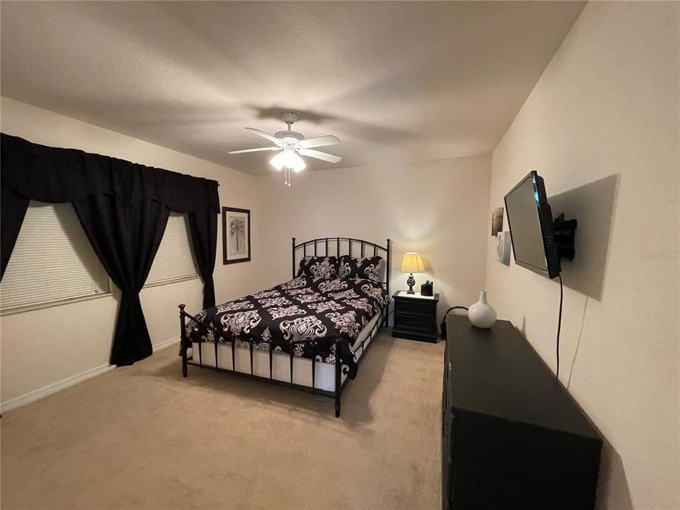 2nd/Guest Bedroom