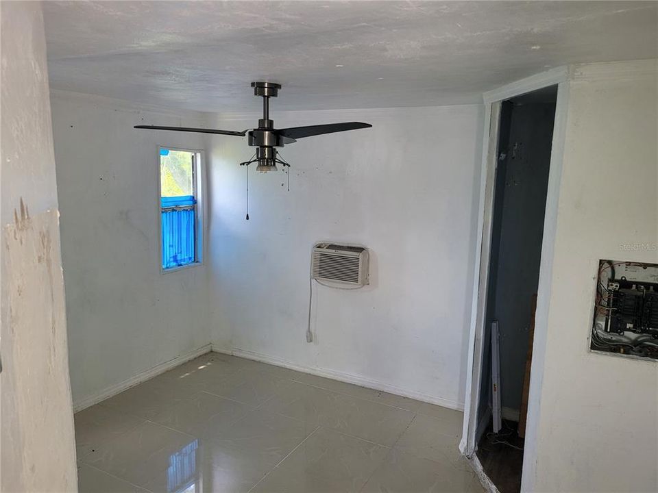 En Venta: $119,900 (2 camas, 1 baños, 792 Pies cuadrados)