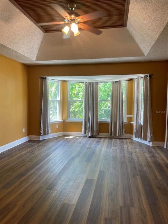 For Rent: $2,800 (3 beds, 2 baths, 1650 Square Feet)