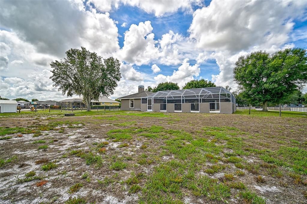 Active With Contract: $629,900 (3 beds, 3 baths, 2327 Square Feet)