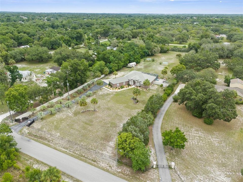 Active With Contract: $720,000 (4 beds, 3 baths, 3129 Square Feet)