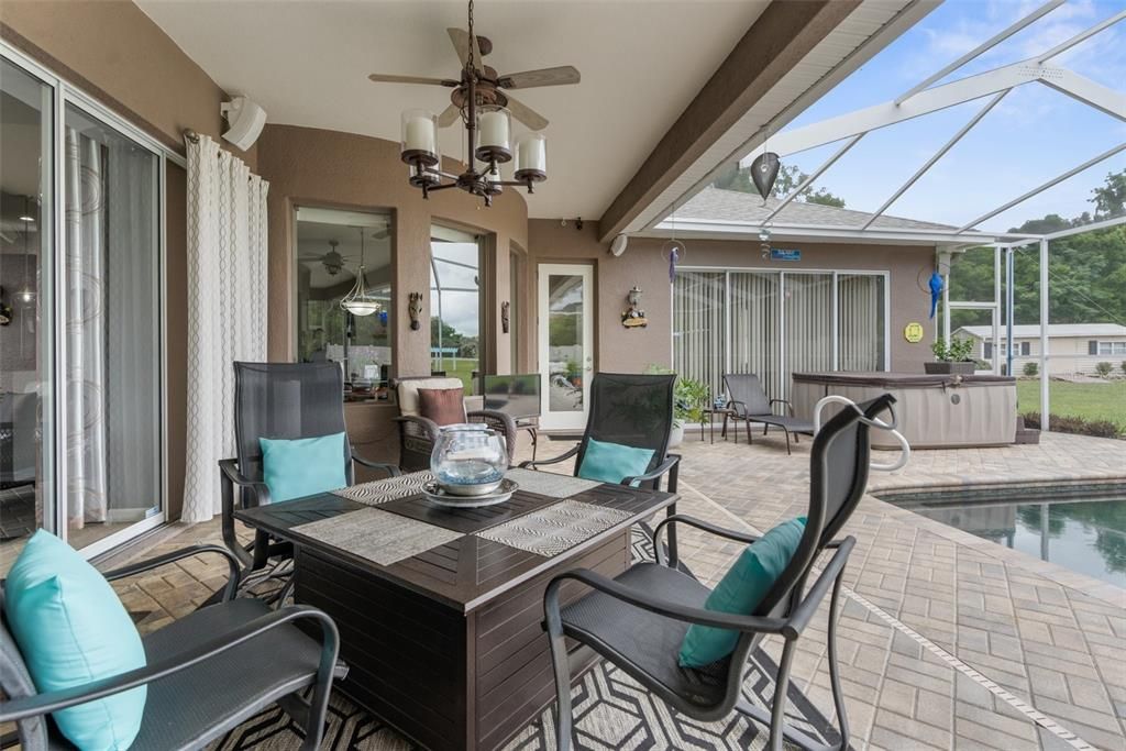 Active With Contract: $720,000 (4 beds, 3 baths, 3129 Square Feet)