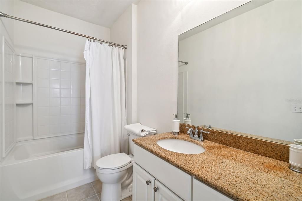 For Rent: $2,900 (3 beds, 2 baths, 1340 Square Feet)