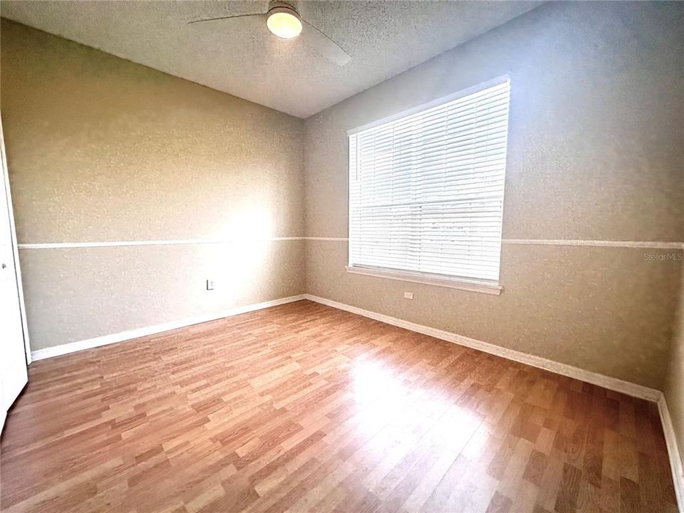 For Rent: $2,299 (3 beds, 2 baths, 1621 Square Feet)