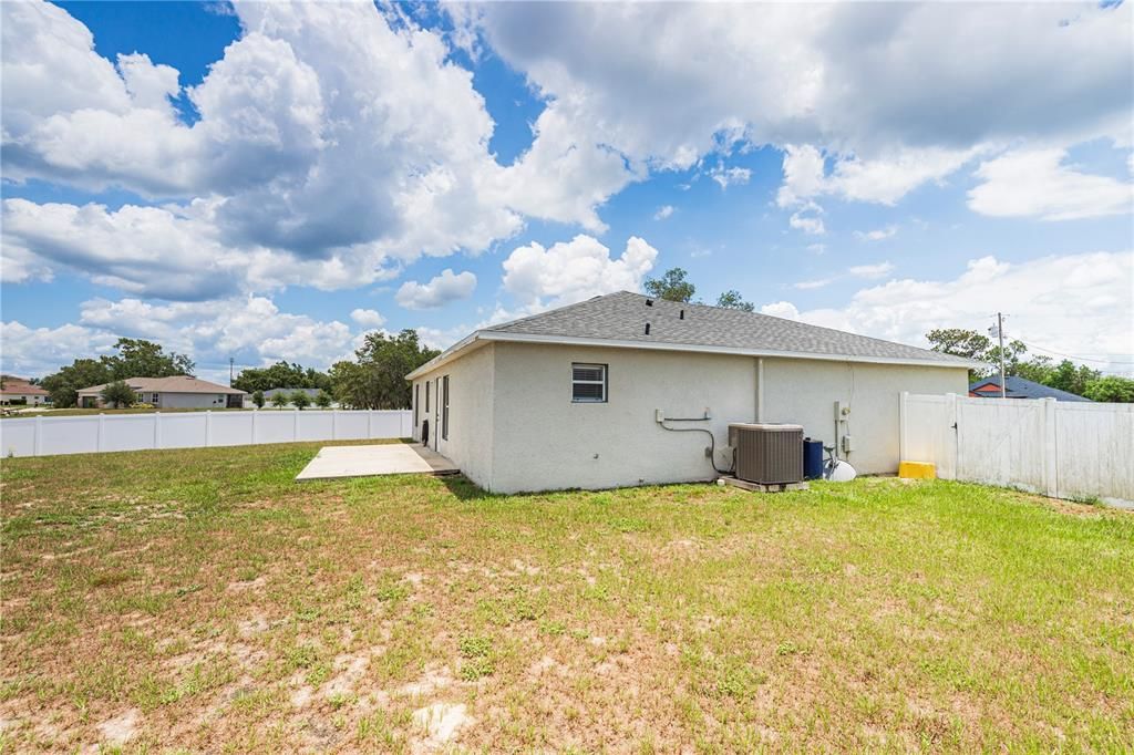 Active With Contract: $270,000 (3 beds, 2 baths, 1244 Square Feet)