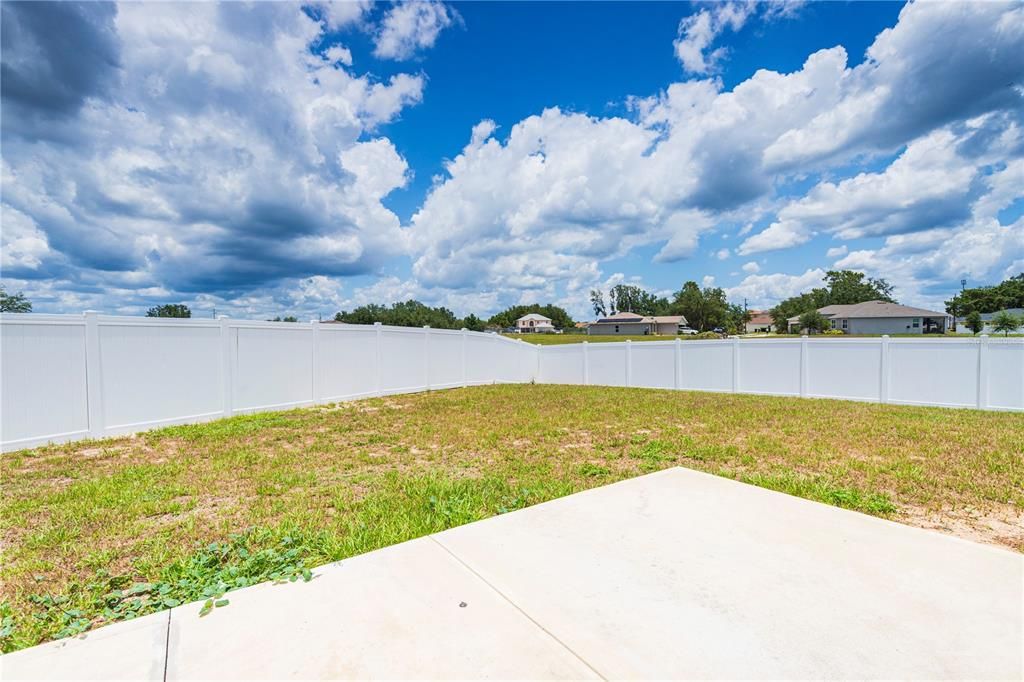 Active With Contract: $270,000 (3 beds, 2 baths, 1244 Square Feet)