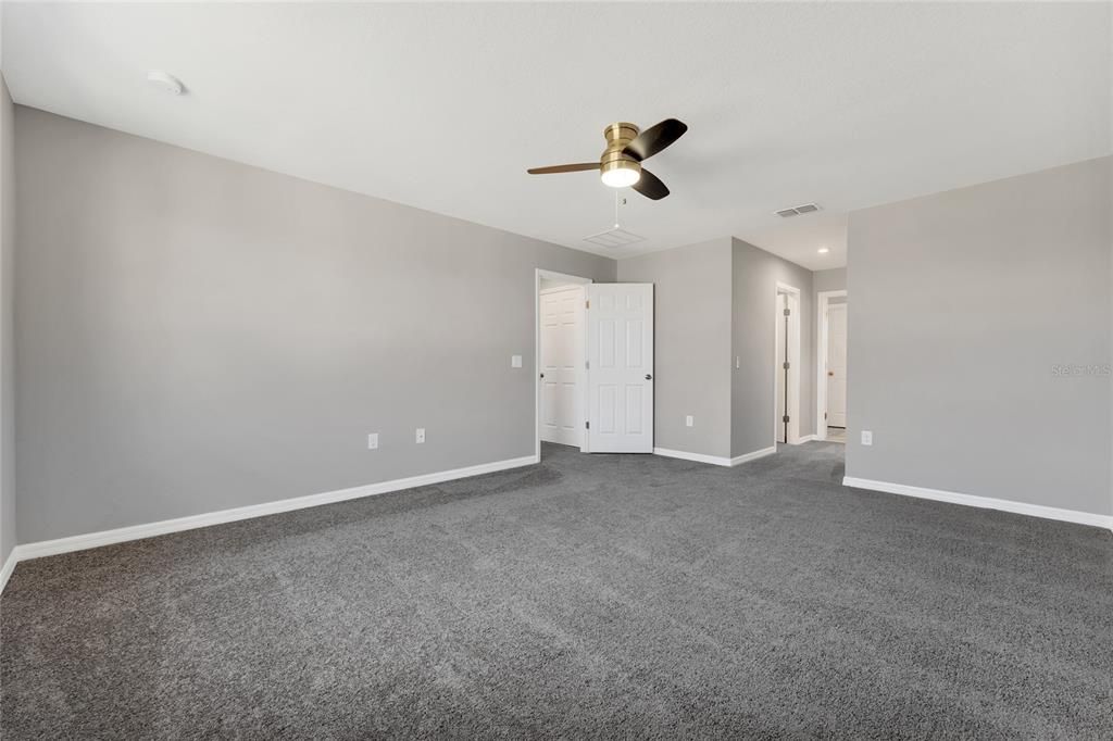 Active With Contract: $3,650 (4 beds, 2 baths, 3110 Square Feet)