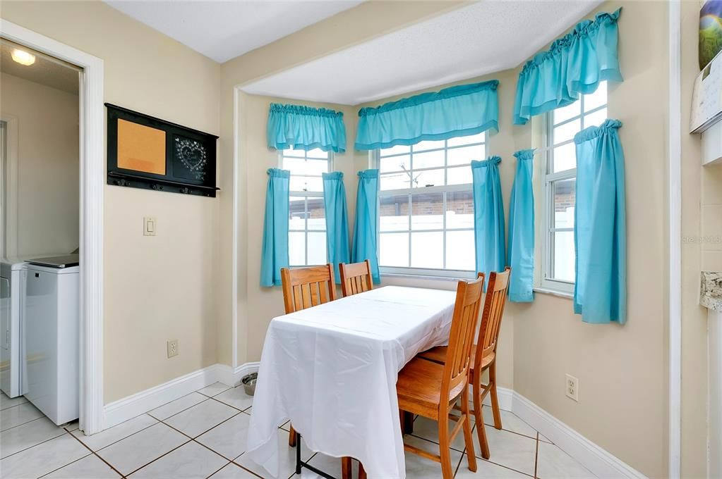 For Sale: $429,000 (2 beds, 2 baths, 1478 Square Feet)