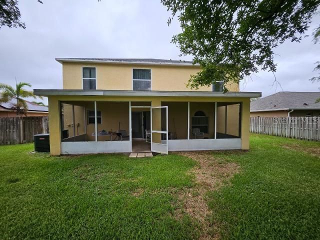 Recently Sold: $299,900 (4 beds, 3 baths, 3061 Square Feet)