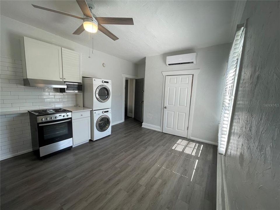 For Rent: $1,345 (0 beds, 1 baths, 240 Square Feet)