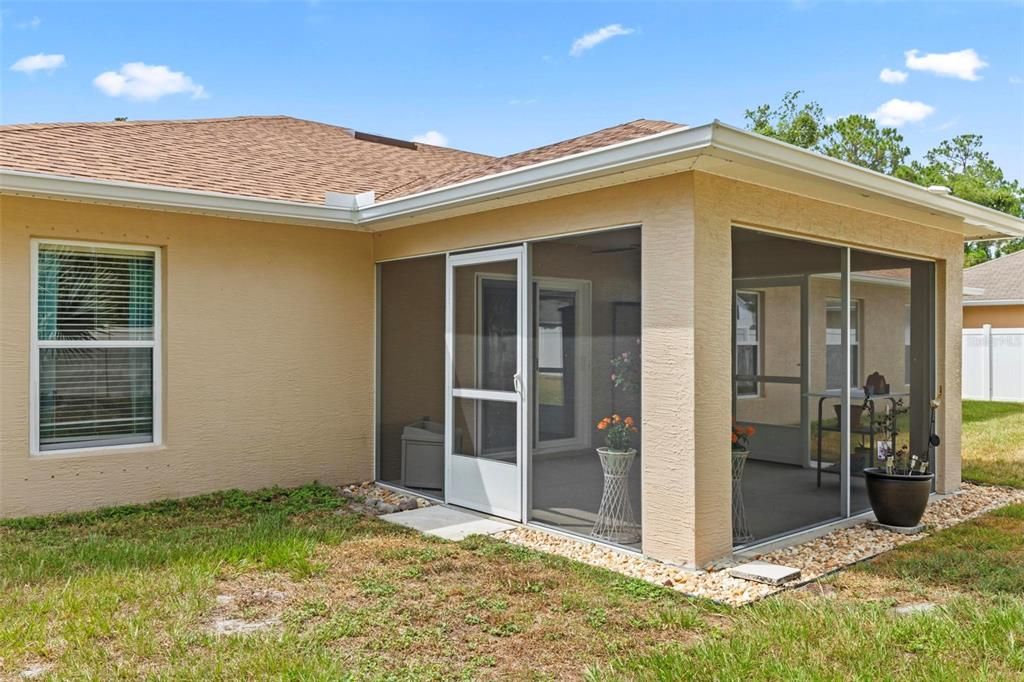 For Sale: $389,000 (3 beds, 2 baths, 2020 Square Feet)