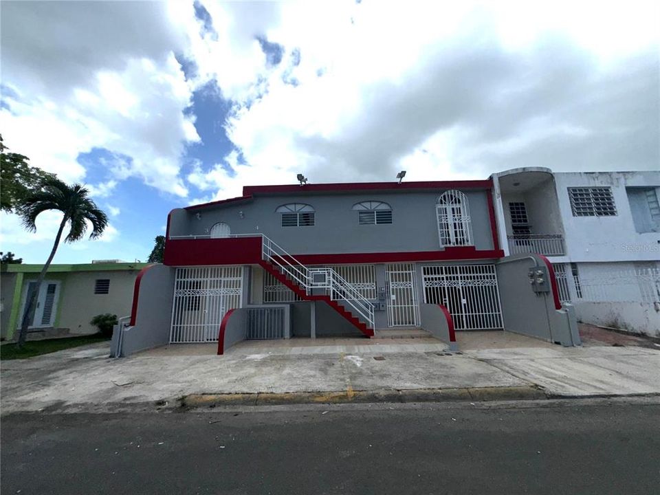 Недавно арендовано: $850 (1 спален, 1 ванн, 750 Квадратных фут)