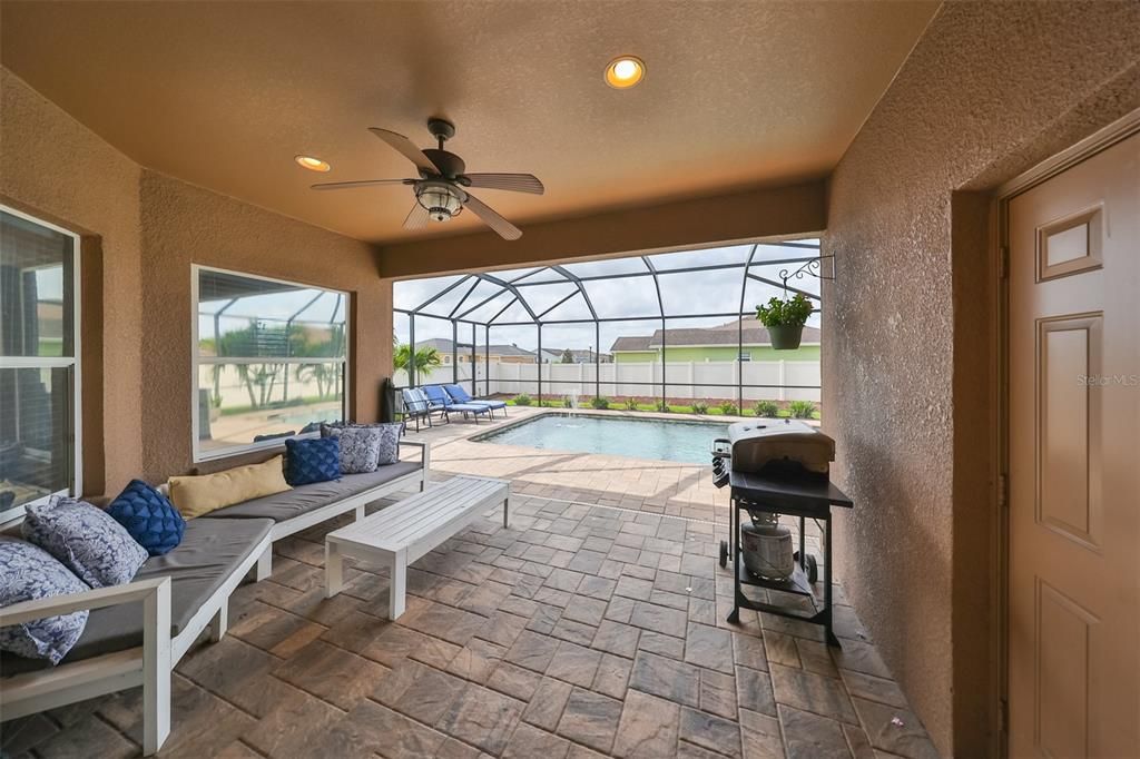 Active With Contract: $429,000 (4 beds, 3 baths, 2031 Square Feet)