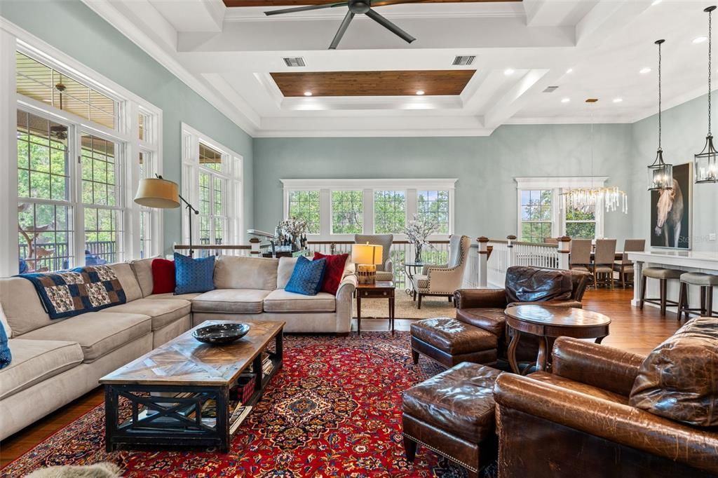 For Sale: $1,950,000 (5 beds, 4 baths, 5533 Square Feet)