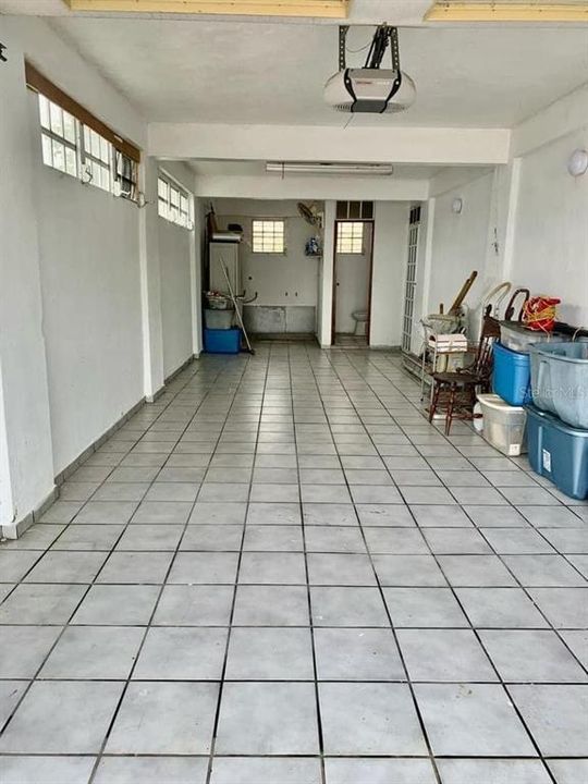 En Venta: $199,900 (3 camas, 2 baños, 2000 Pies cuadrados)