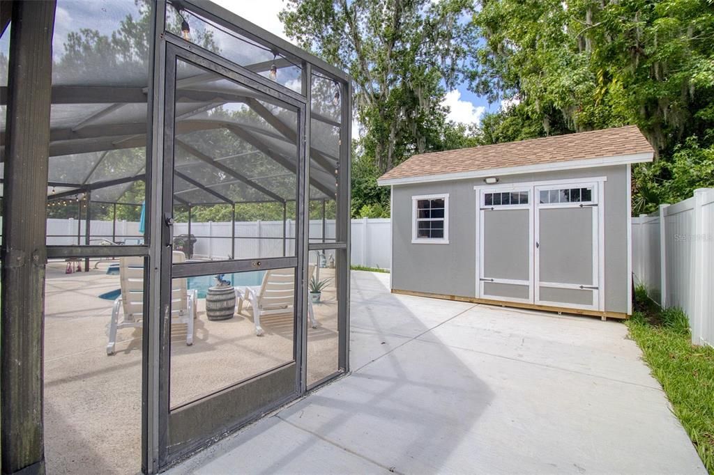 Storage Shed (12'x10') w/electricity