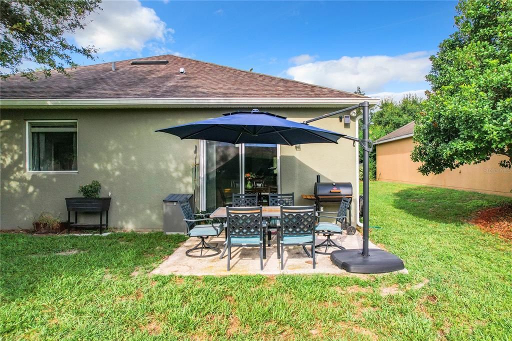 For Sale: $379,000 (4 beds, 2 baths, 1670 Square Feet)