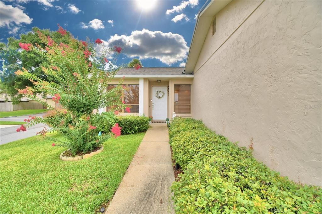 Active With Contract: $249,900 (3 beds, 2 baths, 1313 Square Feet)